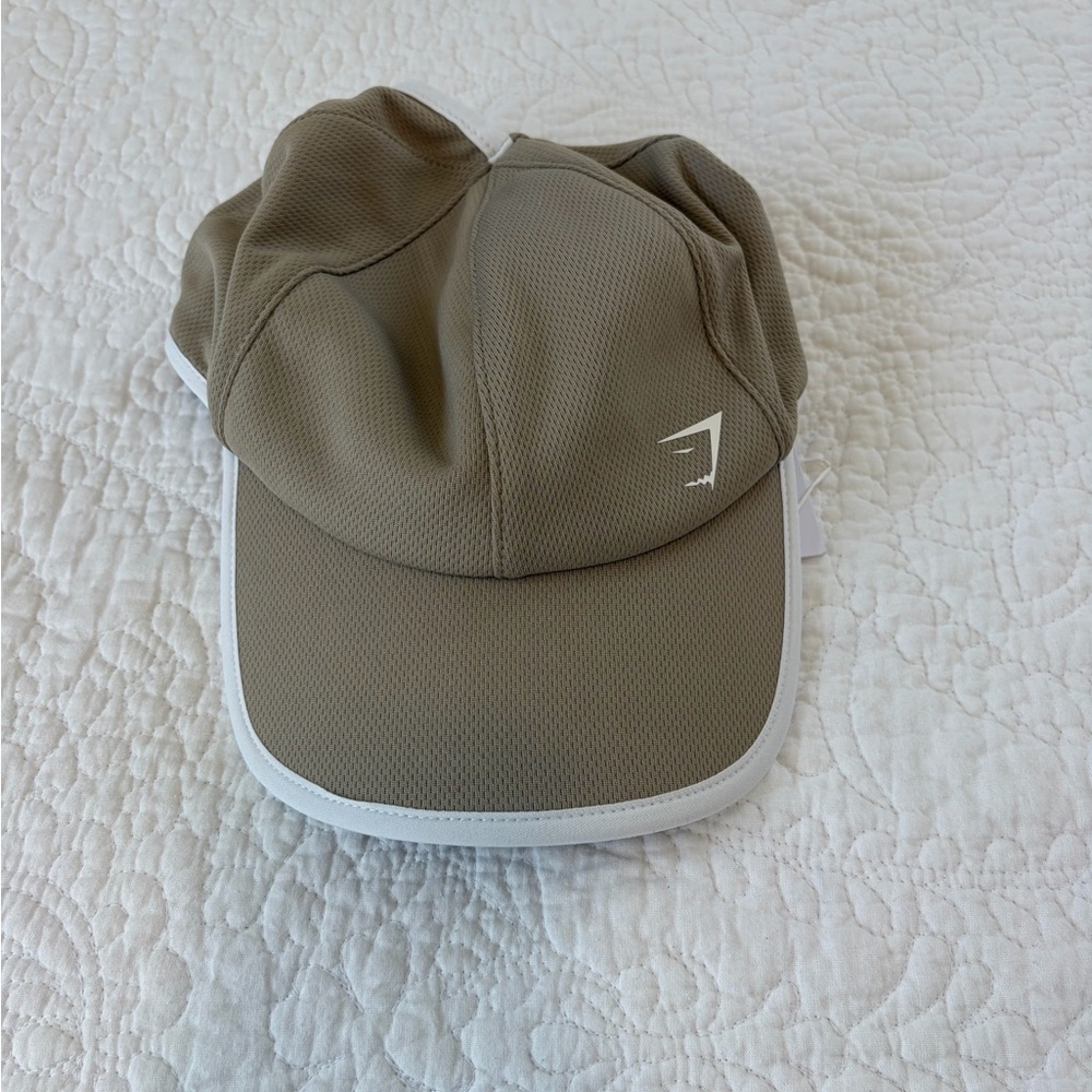 Gymshark Tan and White Hat